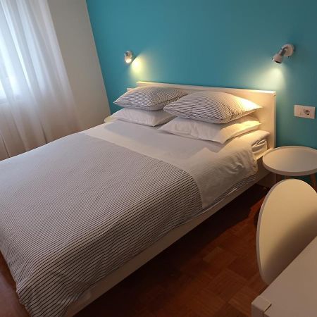 Apartments Leo โรวีน ภายนอก รูปภาพ
