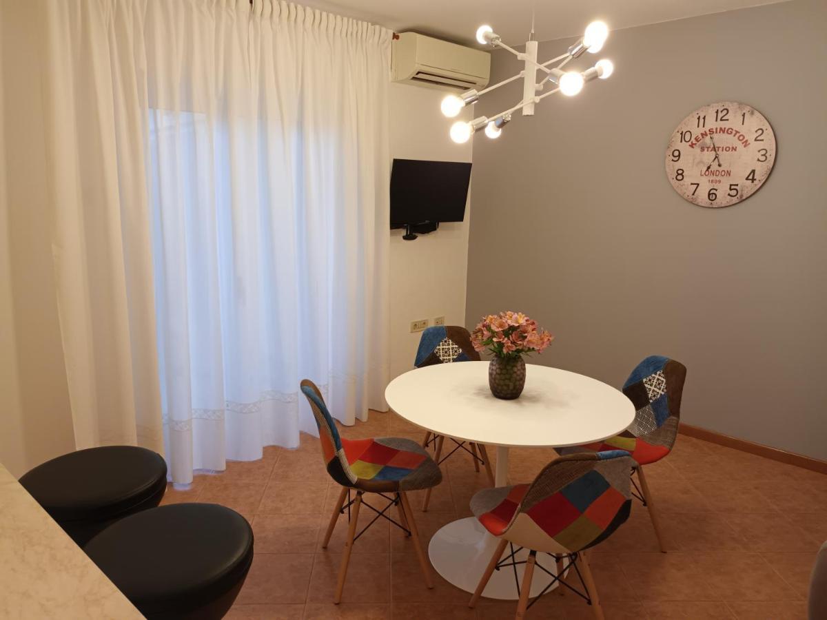Apartments Leo โรวีน ภายนอก รูปภาพ